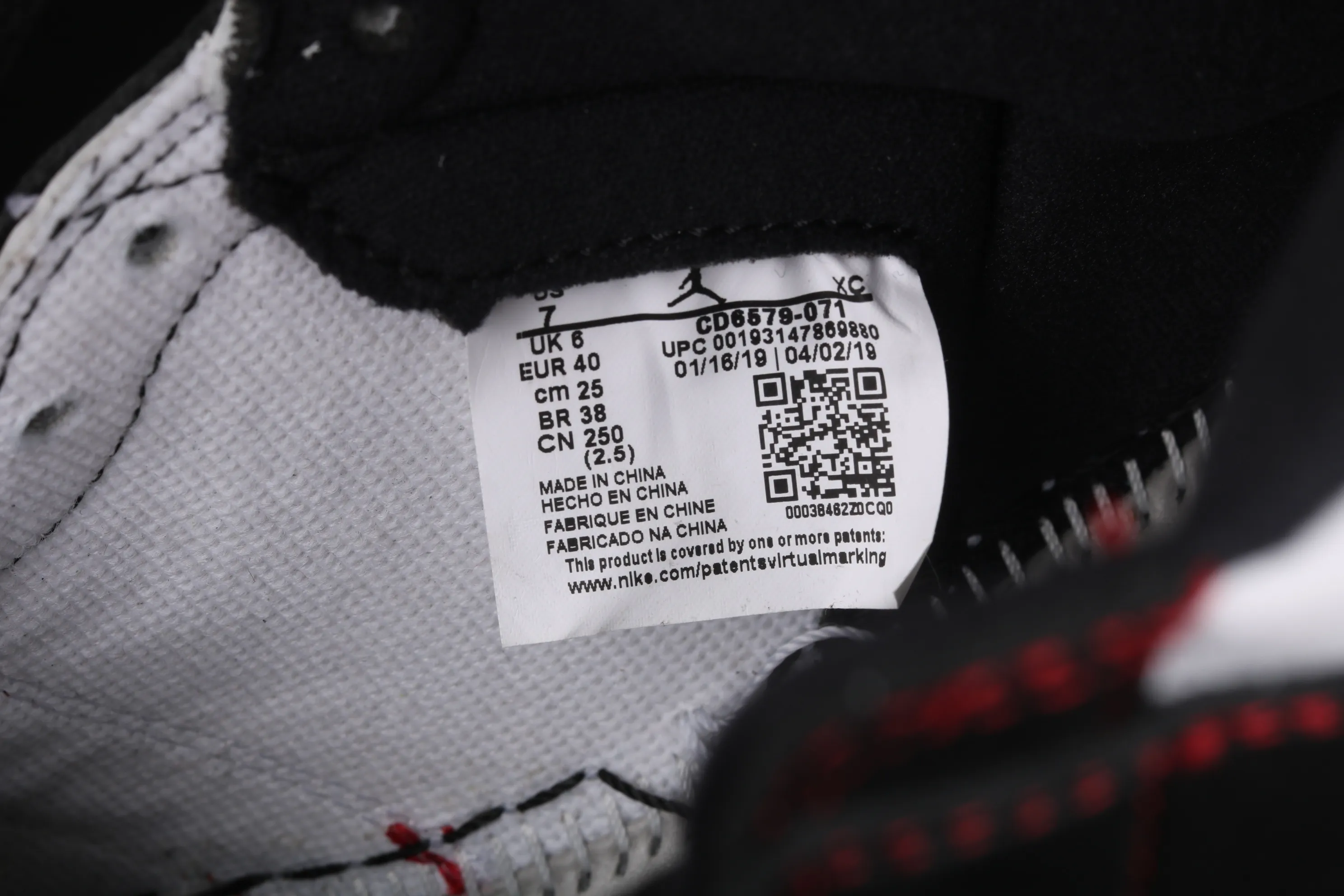All categories Air Jordan Jordan series basketball shoes Air Jordan 1 High Air Jordan 1 "Dynamic Yellow" AJ1 black and white contrast stitching hook basketball shoes CD6579-071